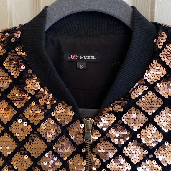 Michel sequin jacket, rose, gold, and black size small. - Picture 2 of 6